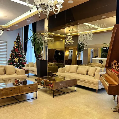 Hotel Monogram Park 4*