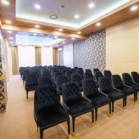 Monogram Park 4* Ruma