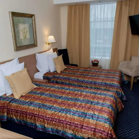 Hotel Monogram Park 4*